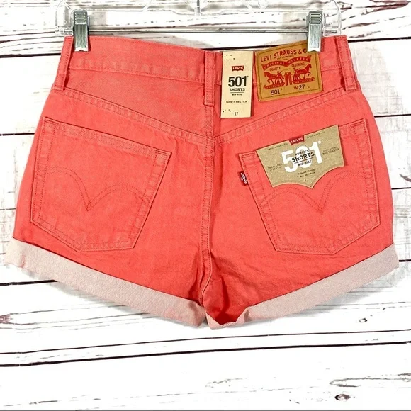 Levis 501 Women’s Shorts Mid Rise Non Stretch Pink - Picture 2 of 11